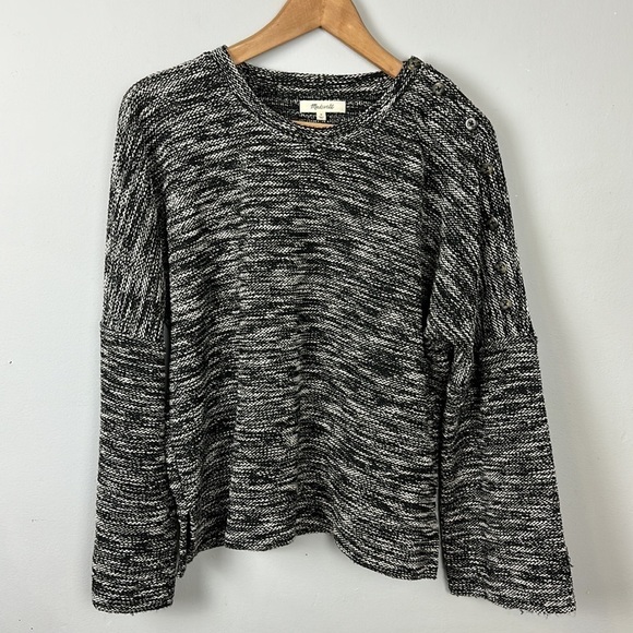 Madewell Button Shoulder Wide Sleeve Top - Picture 6 of 13